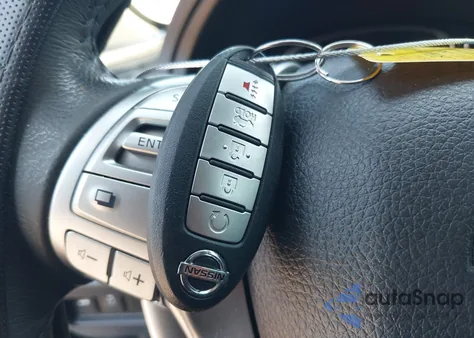 2017 Nissan Altima 2.5 Sr из США, поврежденный, VIN 1N4AL3AP8HC247615